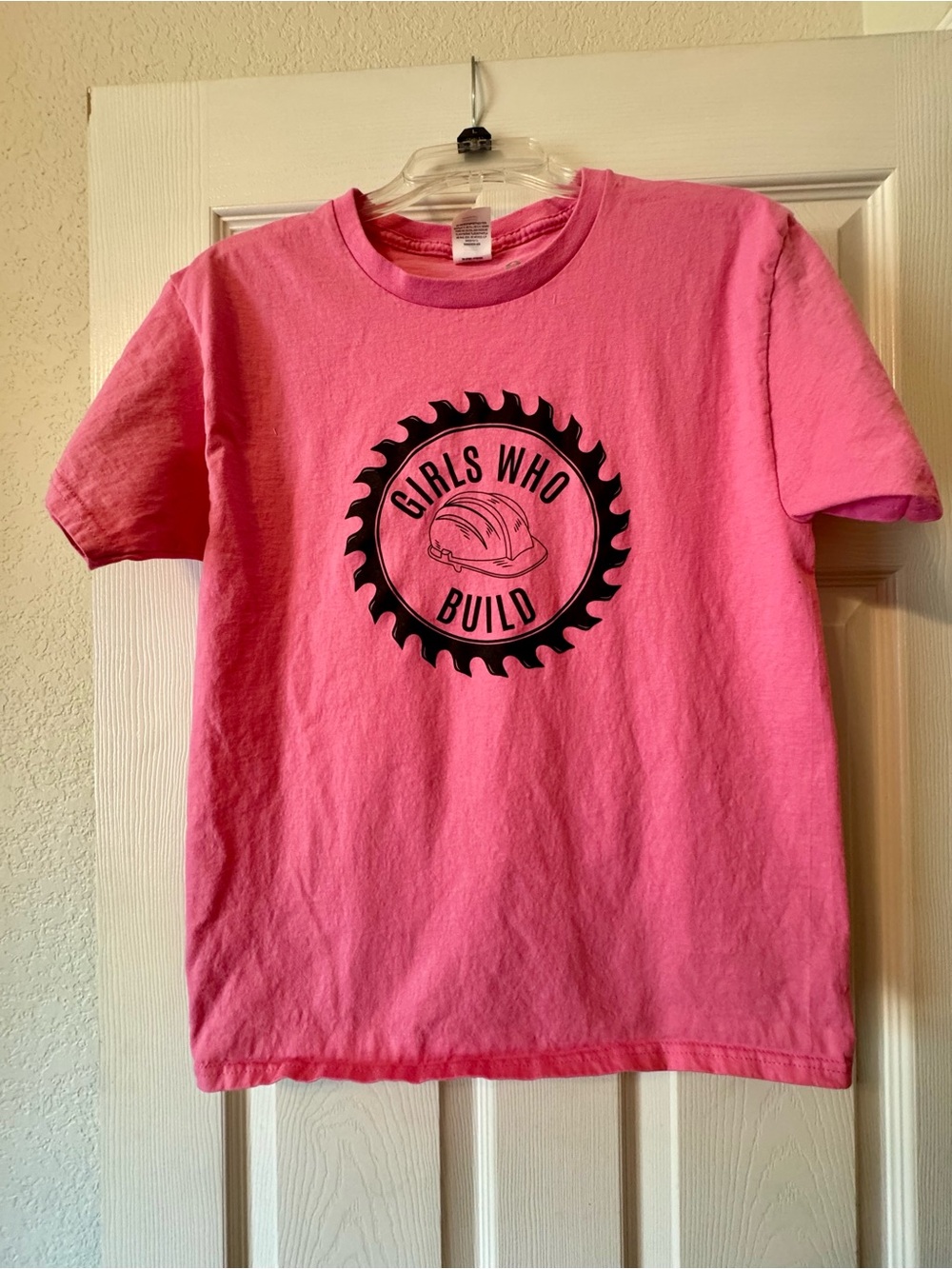 Hanes Pink 'Girls Who Build' Graphic Tee